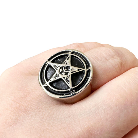 Baphomet Pentagram Smooth Satanic Cross Black Devil Sovereign Black Silver Ring